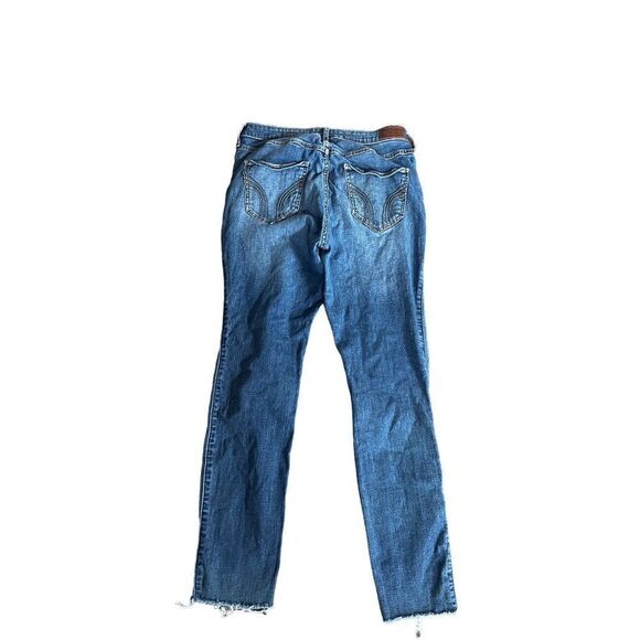 Hollister distressed ultra high stretch skinny jeans size 9 - Picture 2 of 5